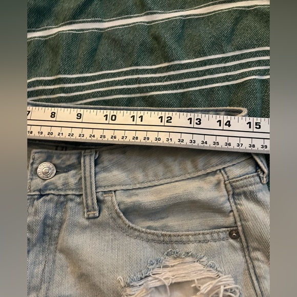 Abercrombie & Fitch Low Rise Jean Shorts 🌵4/27 - Picture 6 of 7